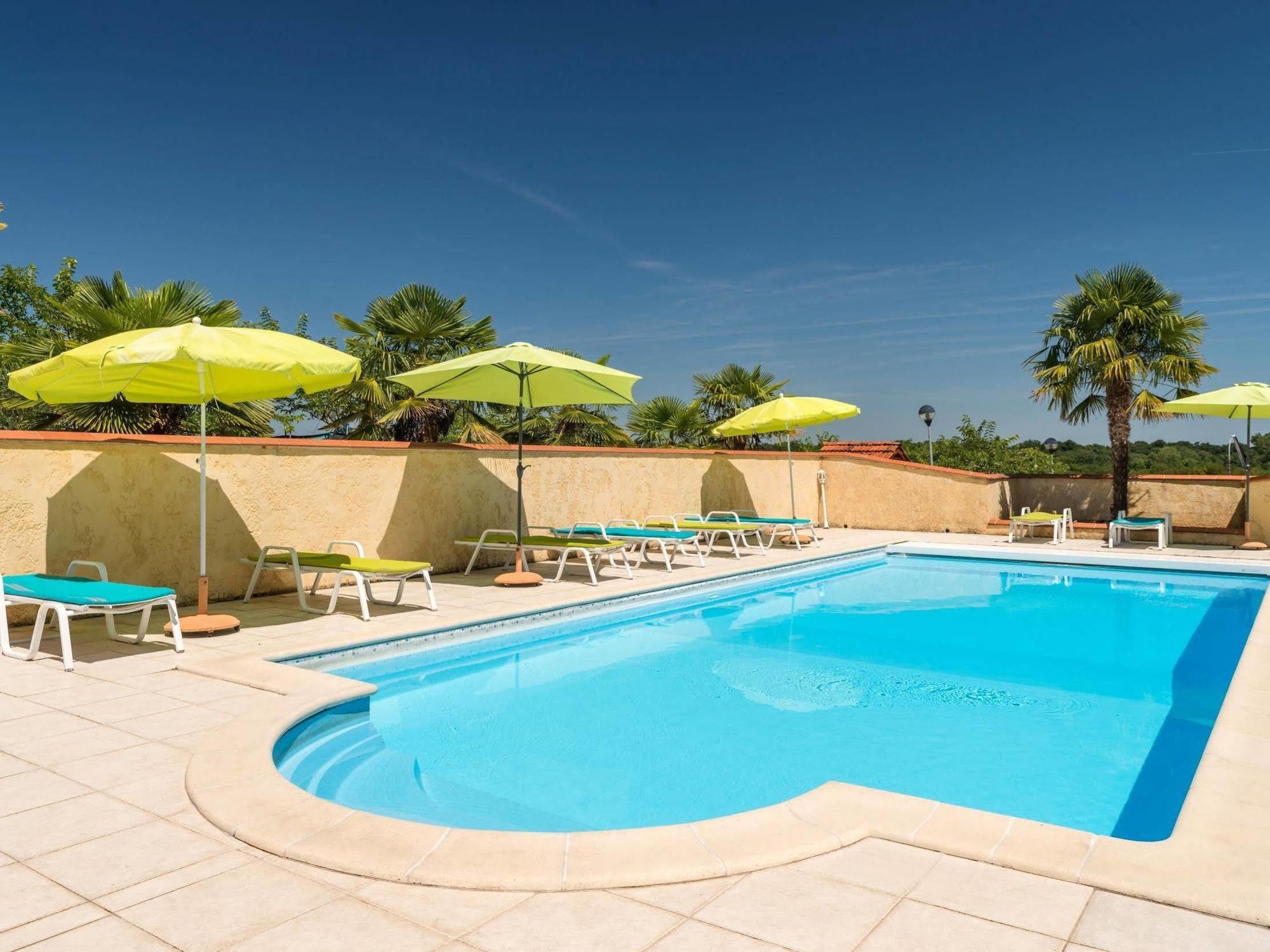 Logis Hotel L'Adourable Auberge Soublecause 외부 사진