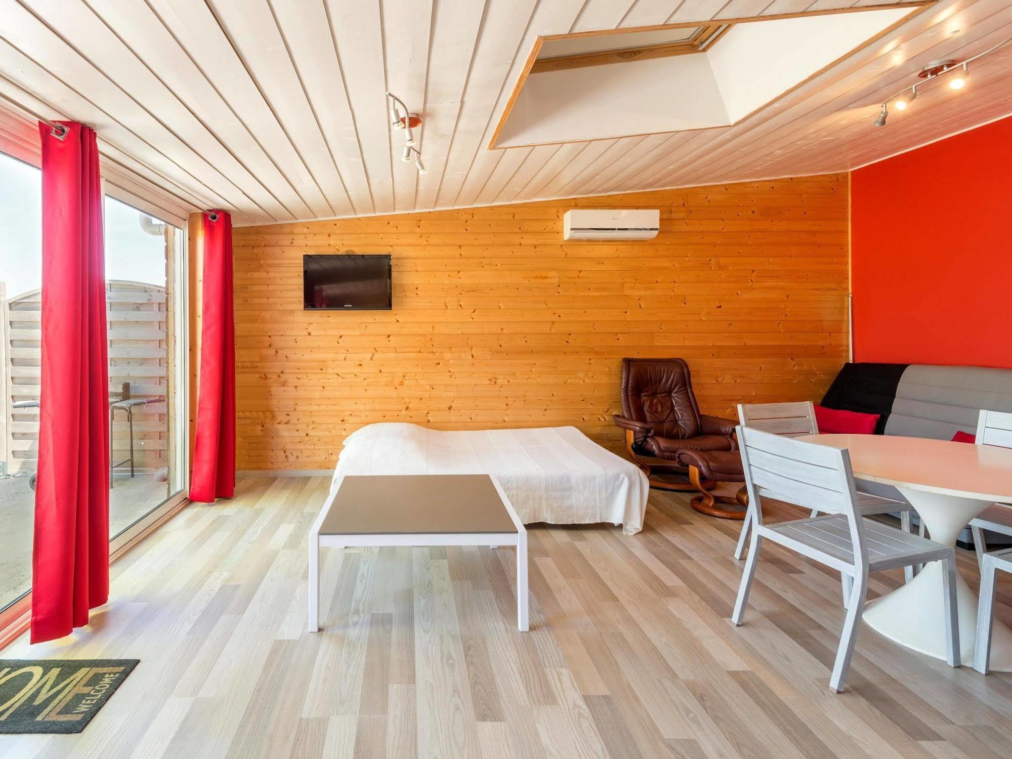 Logis Hotel L'Adourable Auberge Soublecause 외부 사진
